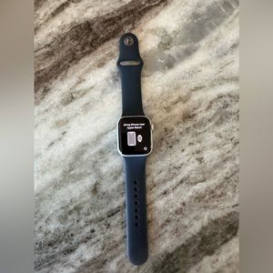 Apple Watch Series 3 38mm Used in Great Condition